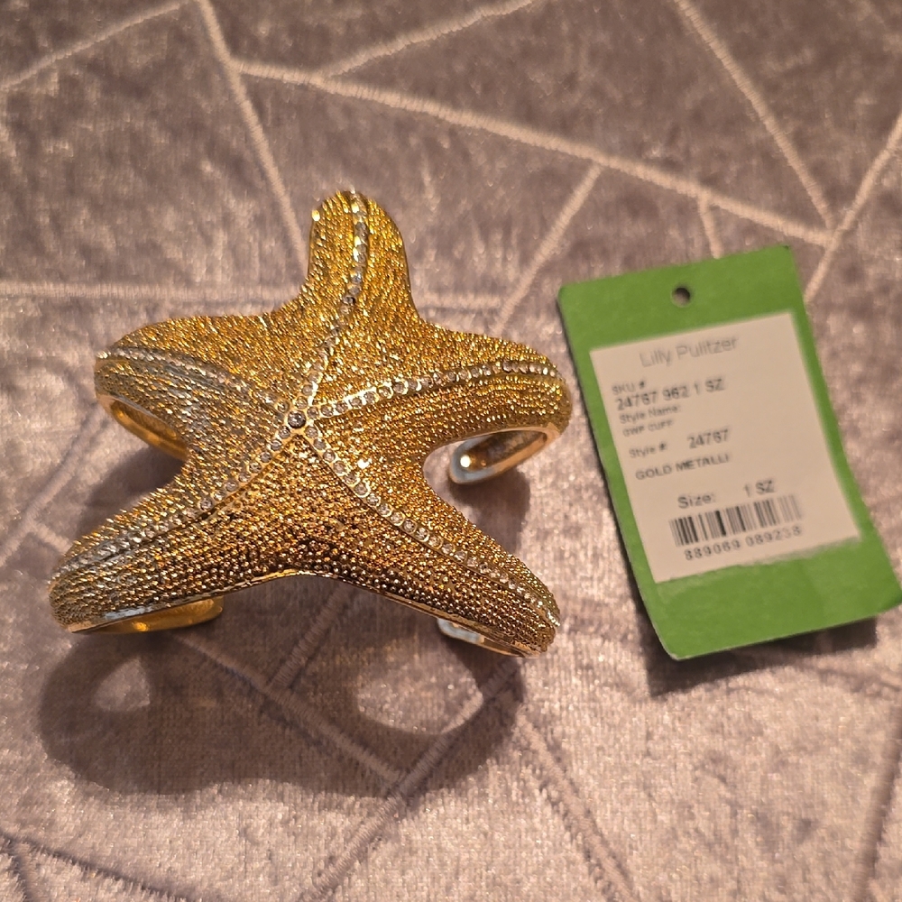 Lilly Pulitzer Gold Bracelet with Starfish Design